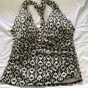 La Blanca halter tankini top size 14